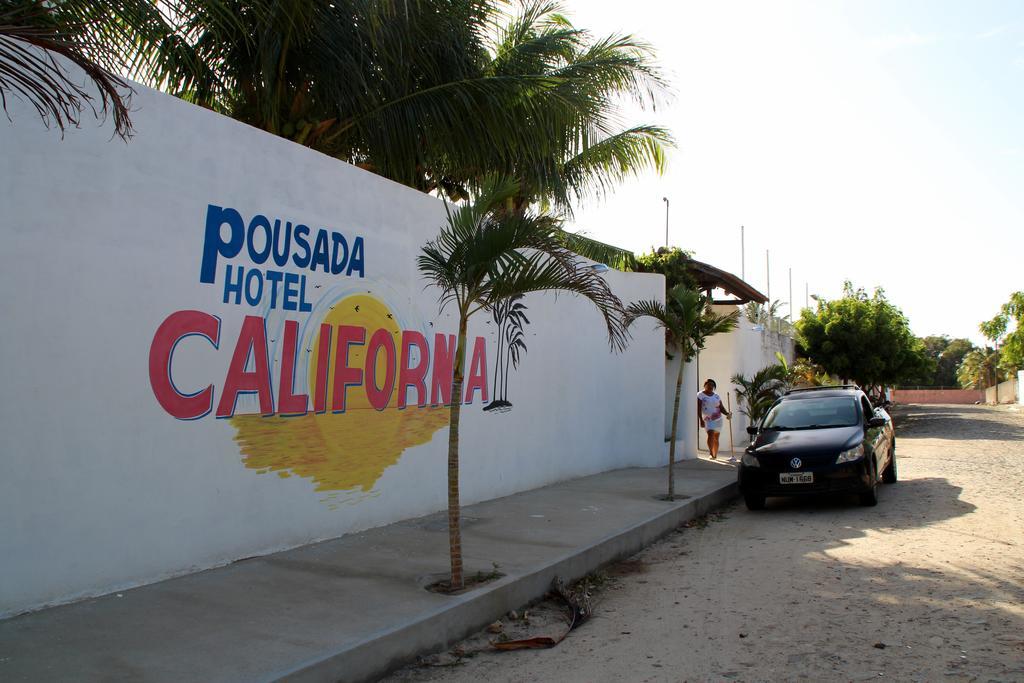 Pousada California Tia Lia Paracuru Exterior foto